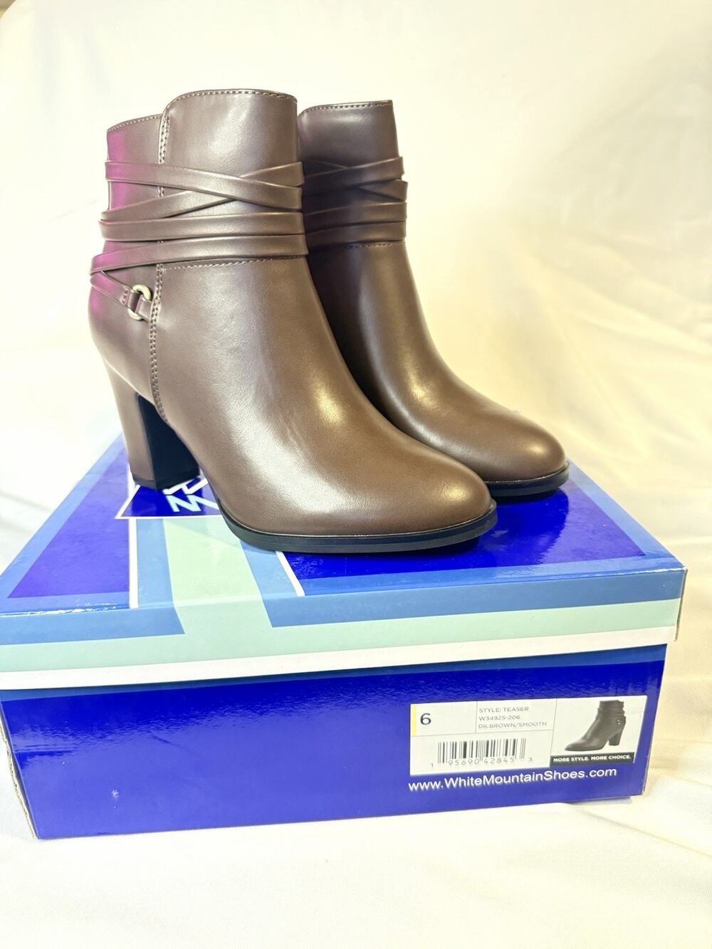 White Mountain Teaser Women’s Brown Leather Round Toe Zip Ankle Bootie US 6 M